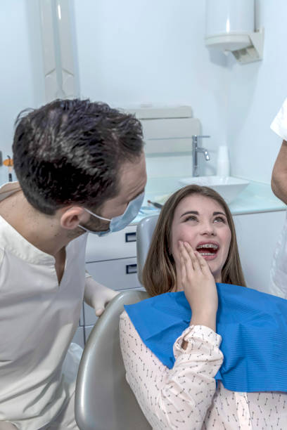 Best Emergency Treatment for Toothache in Syosset, NY
