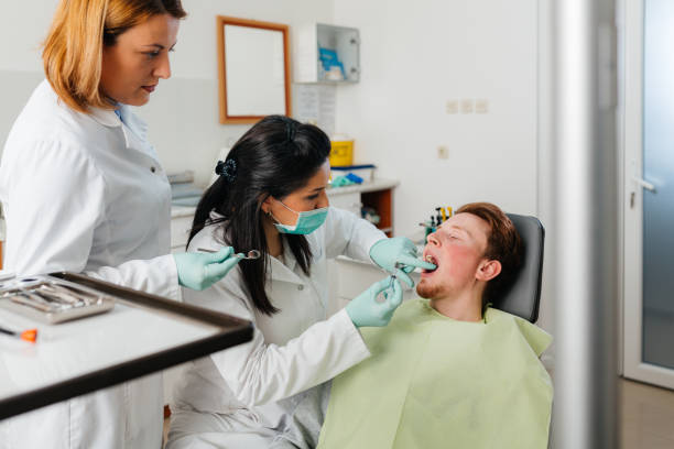 Best Emergency Tooth Extraction in Syosset, NY